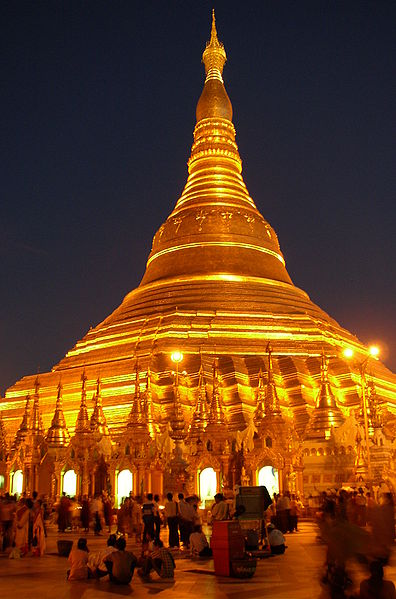 Изображение:396px-Shwedagon-Pagoda-Night.jpg